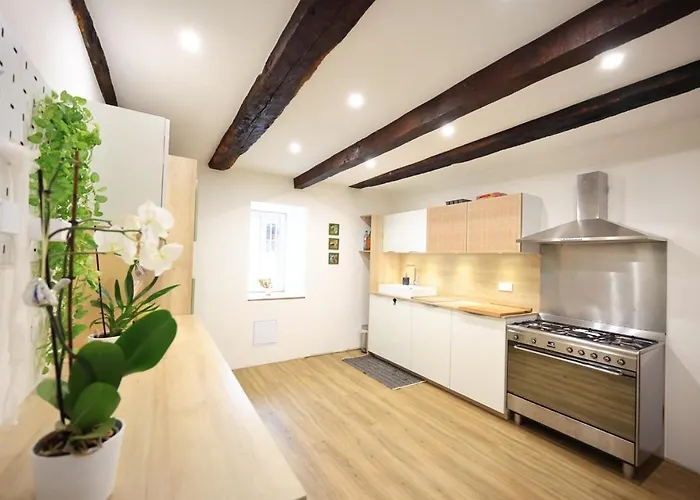 Holiday home Begous *